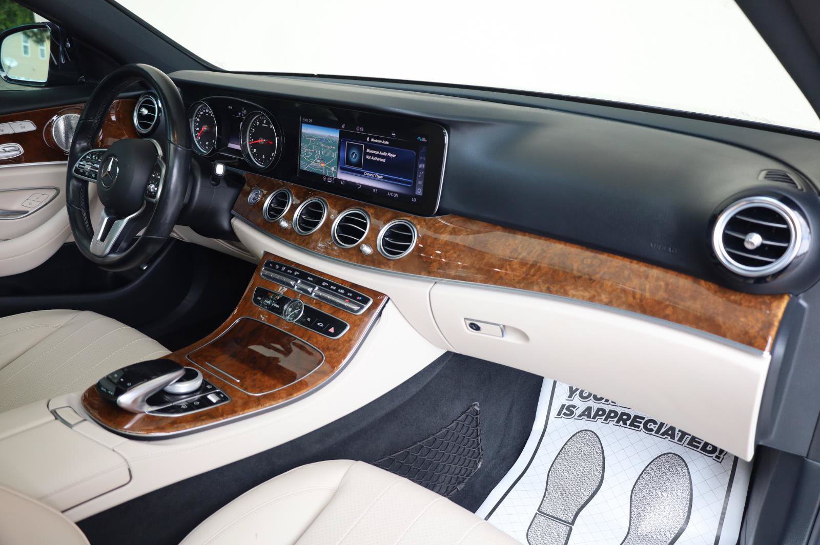 Used 2019 Mercedes-Benz E 300 4MATIC image 33