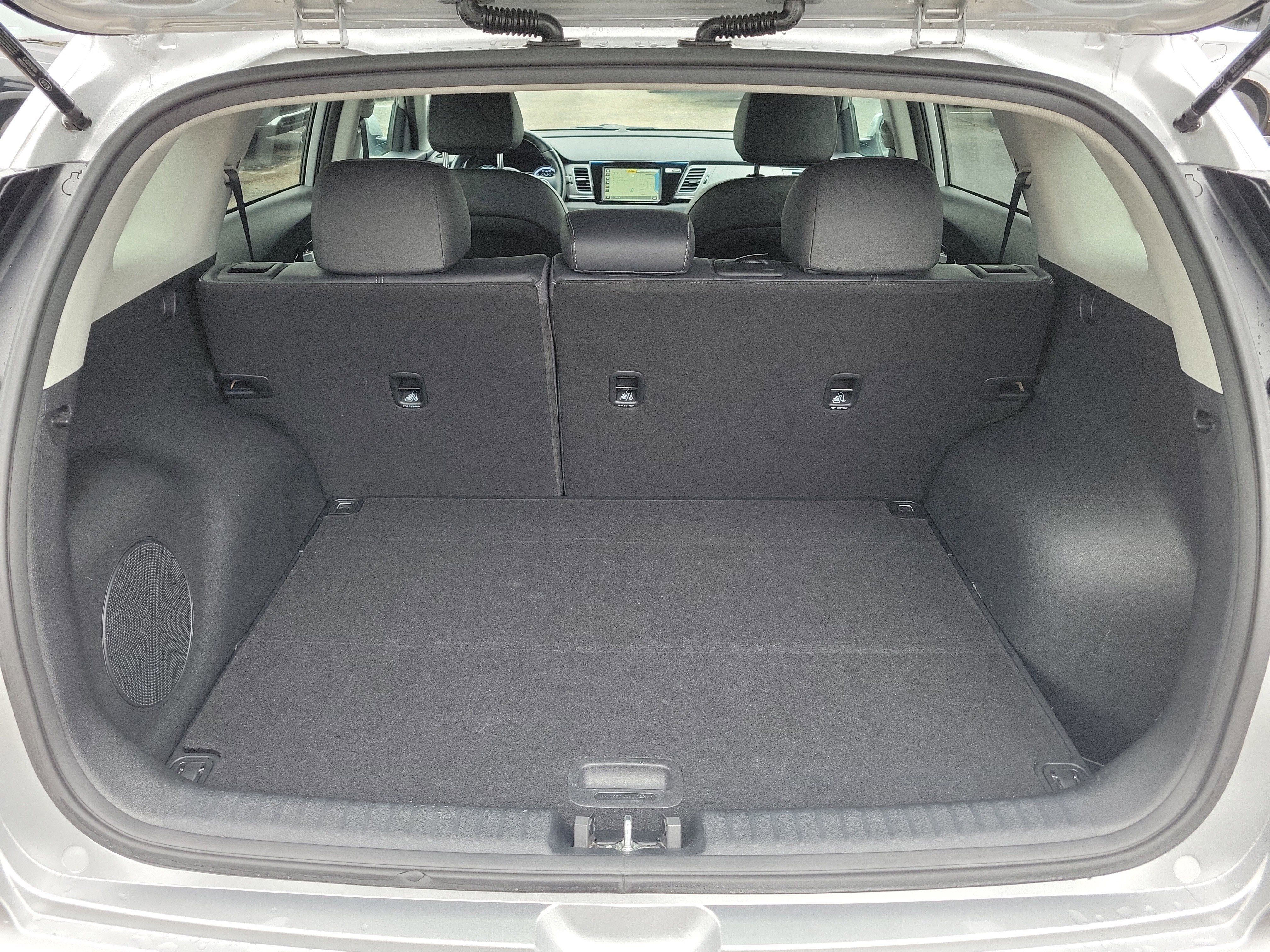 Used 2018 Kia Niro Touring FWD image 14