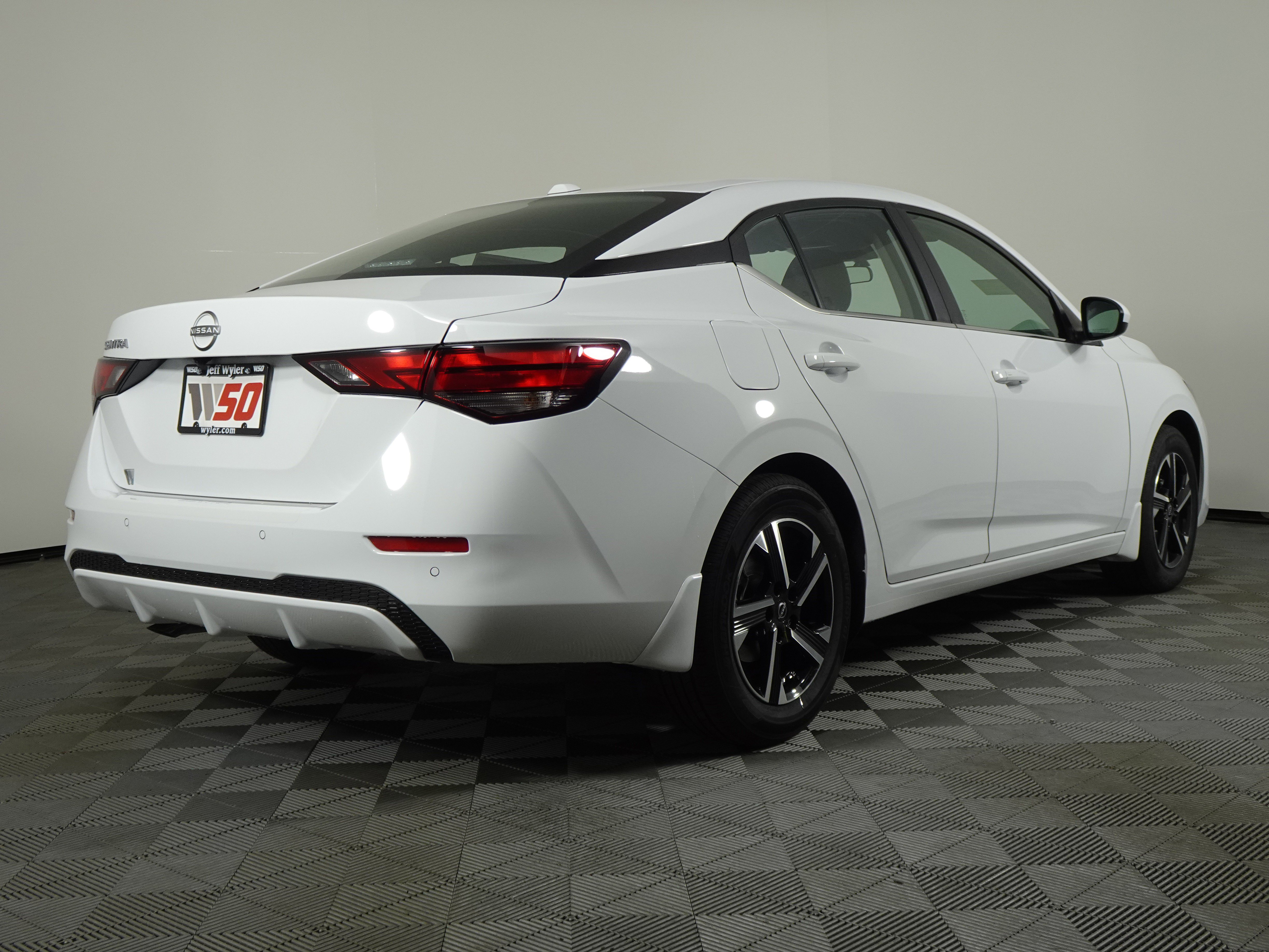 New 2025 Nissan Sentra SV w/ All-Weather Package image 3