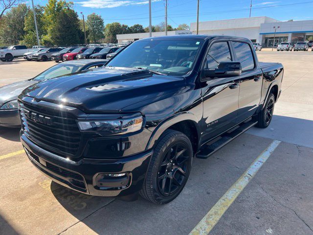 Used 2026 RAM 1500 Laramie w/ Night Edition AWD/4WD image 1