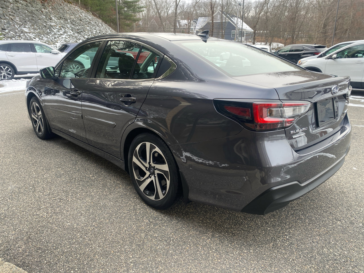 Used 2022 Subaru Legacy Limited image 3