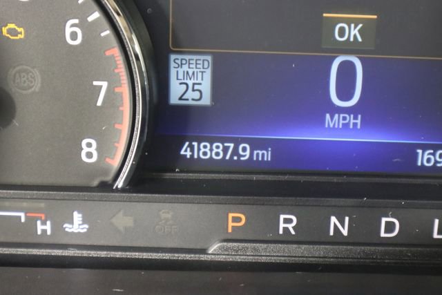 Used 2022 Ford Explorer Limited image 50