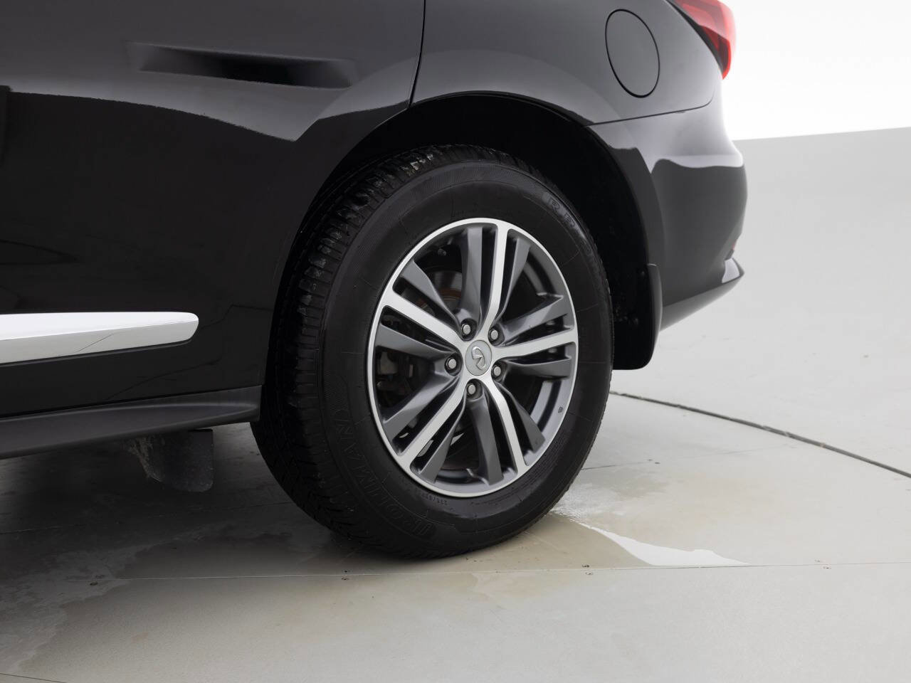 Used 2019 INFINITI QX60 Luxe w/ Essential Package image 20