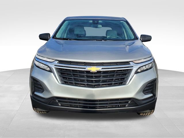 Used 2024 Chevrolet Equinox LS w/ Driver Confidence II Package image 8