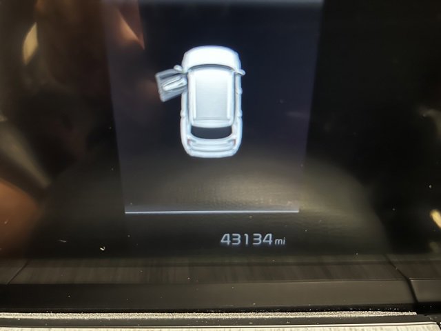 Used 2023 Kia Telluride EX X-Line image 39