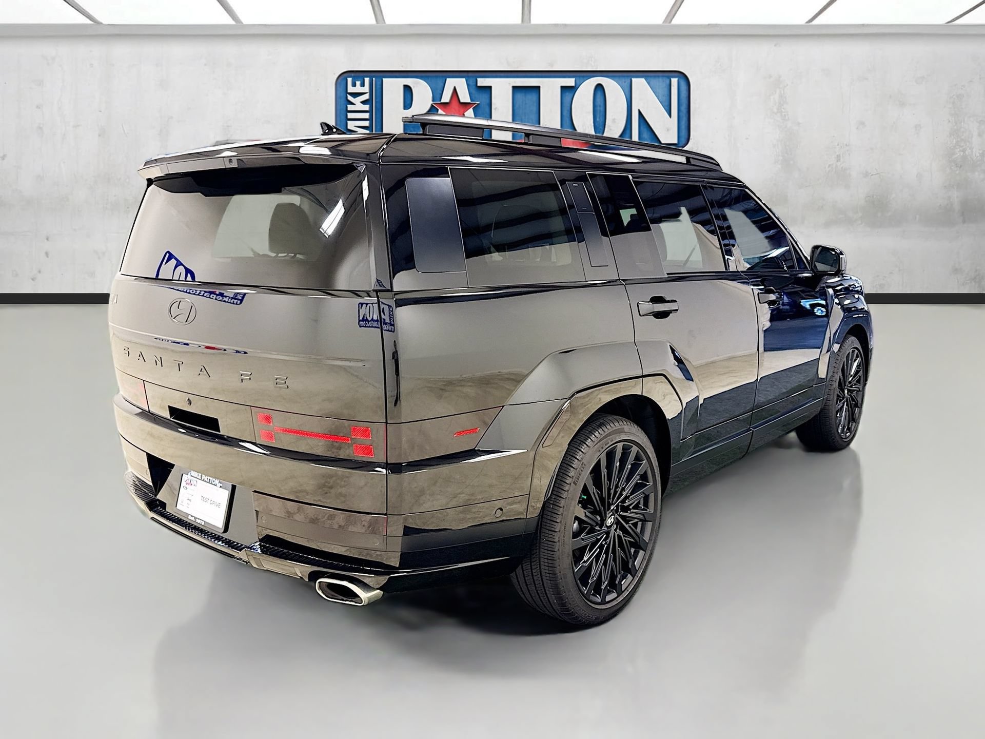 Used 2025 Hyundai Santa Fe Calligraphy FWD image 7