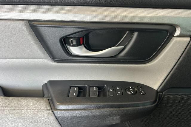 Used 2019 Honda CR-V LX image 12