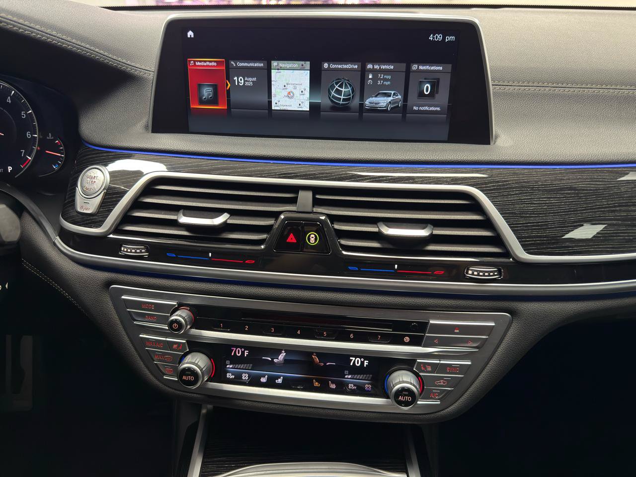 Used 2019 BMW 750i xDrive w/ M Sport Package AWD/4WD image 20