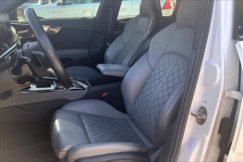 Used 2023 Audi S4 Premium Plus w/ Premium Plus Package AWD/4WD image 18