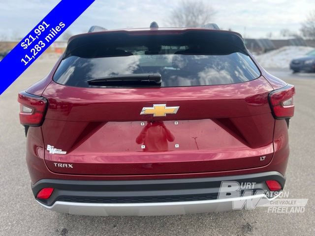 Used 2025 Chevrolet Trax LT image 5