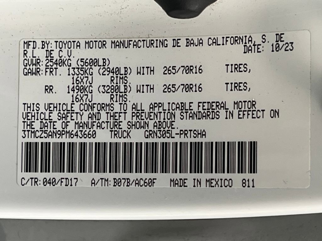 Used 2023 Toyota Tacoma TRD Off-Road image 67
