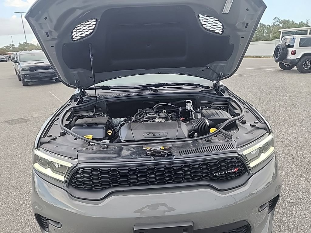 Used 2025 Dodge Durango R/T w/ Blacktop Package image 18