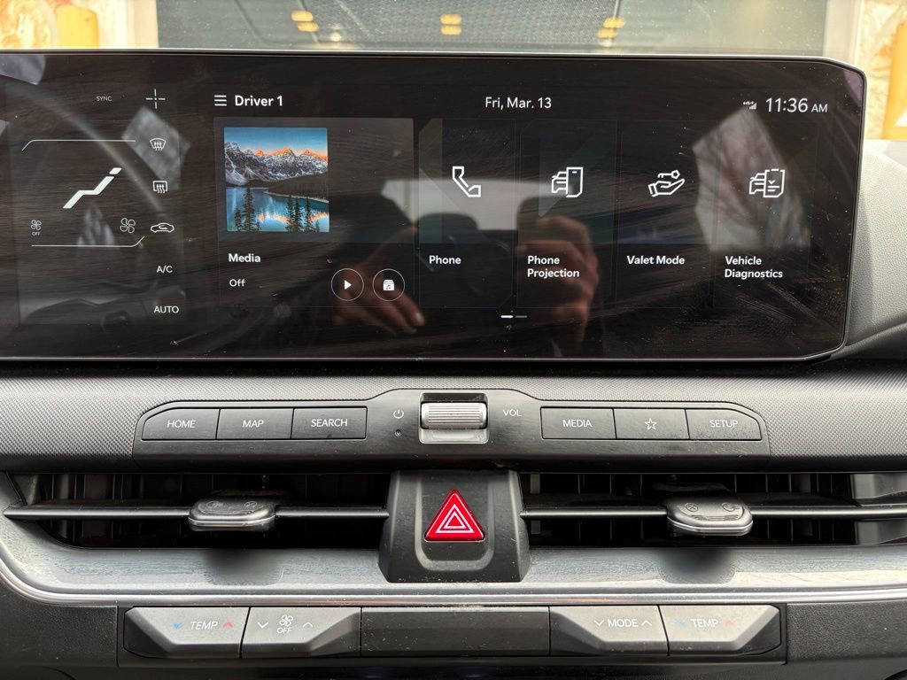 Used 2025 Kia K4 EX image 29