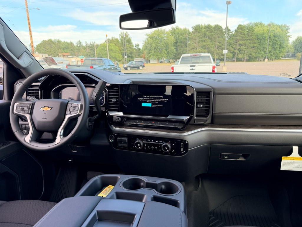 New 2026 Chevrolet Silverado 3500 LT w/ All Star Edition AWD/4WD image 11