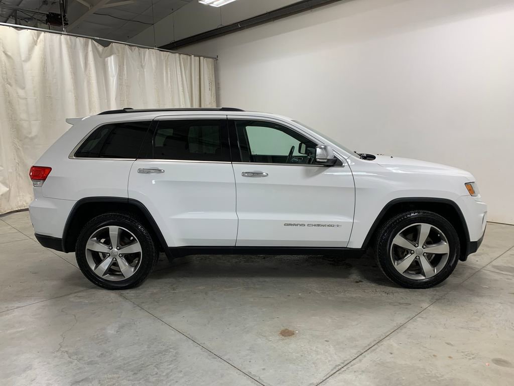 Used 2014 Jeep Grand Cherokee Limited image 11