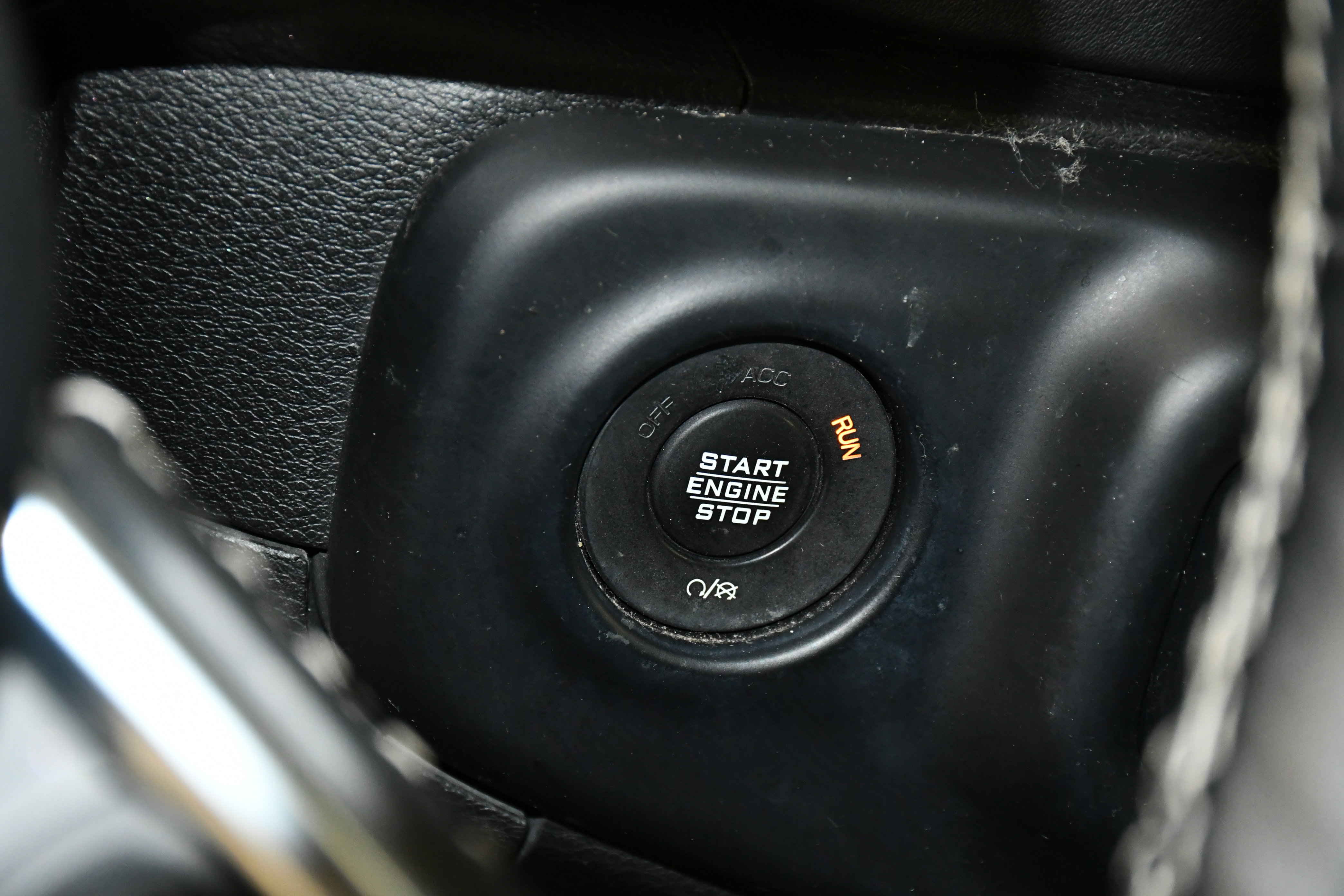 Used 2019 Jeep Wrangler Unlimited Sahara image 27