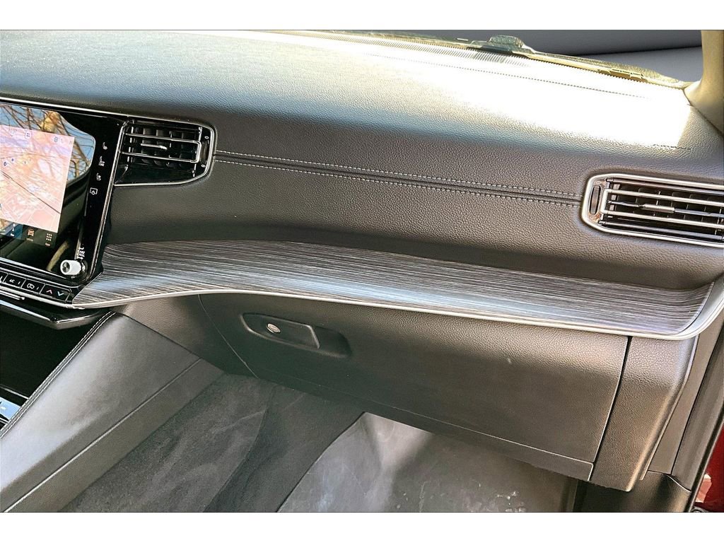 Certified 2024 Jeep Wagoneer L Series II w/ Flexible Seating Group image 18