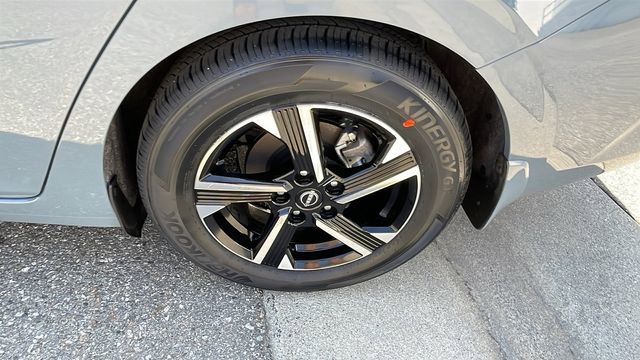 Used 2025 Nissan Sentra SV w/ Trunk Package image 29