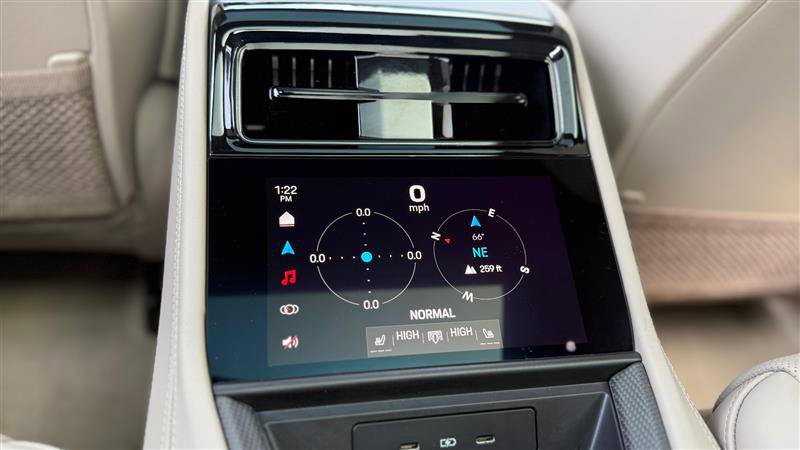 Used 2025 Porsche Panamera 4 image 29