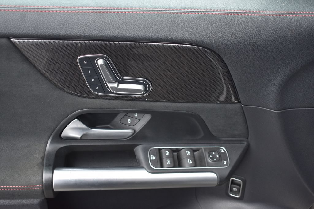 Used 2023 Mercedes-Benz GLA 250 image 12