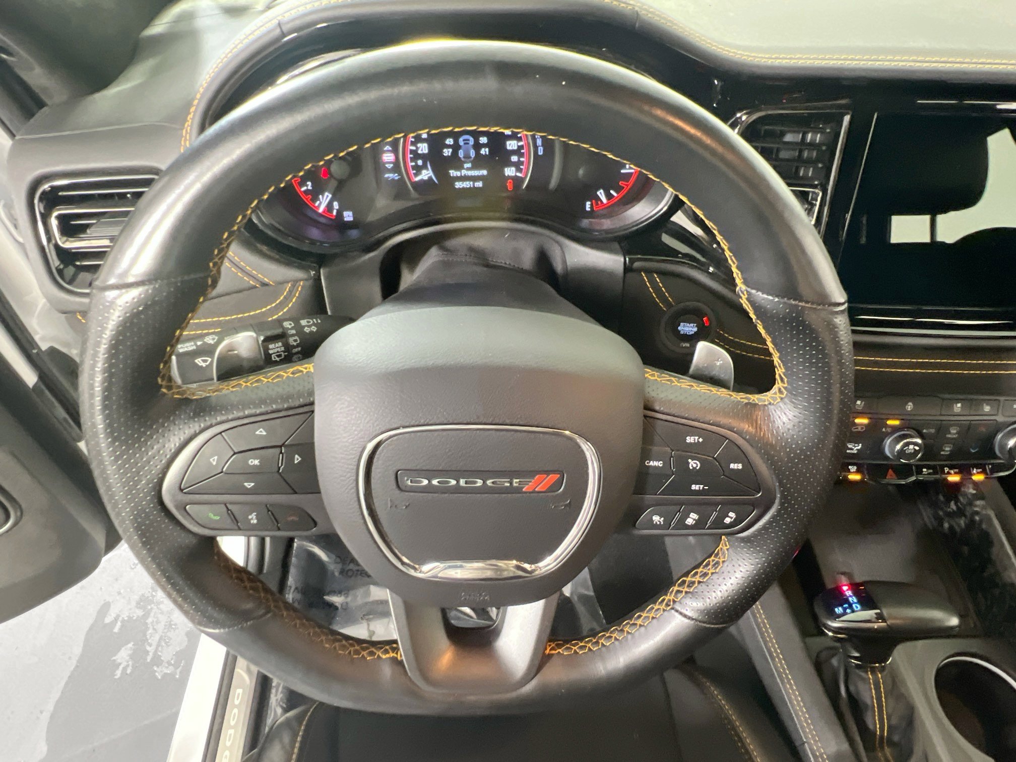 Used 2023 Dodge Durango R/T w/ Hemi Orange Plus Package image 11