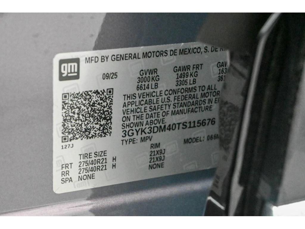 New 2026 Cadillac Optiq Luxury 2 image 35