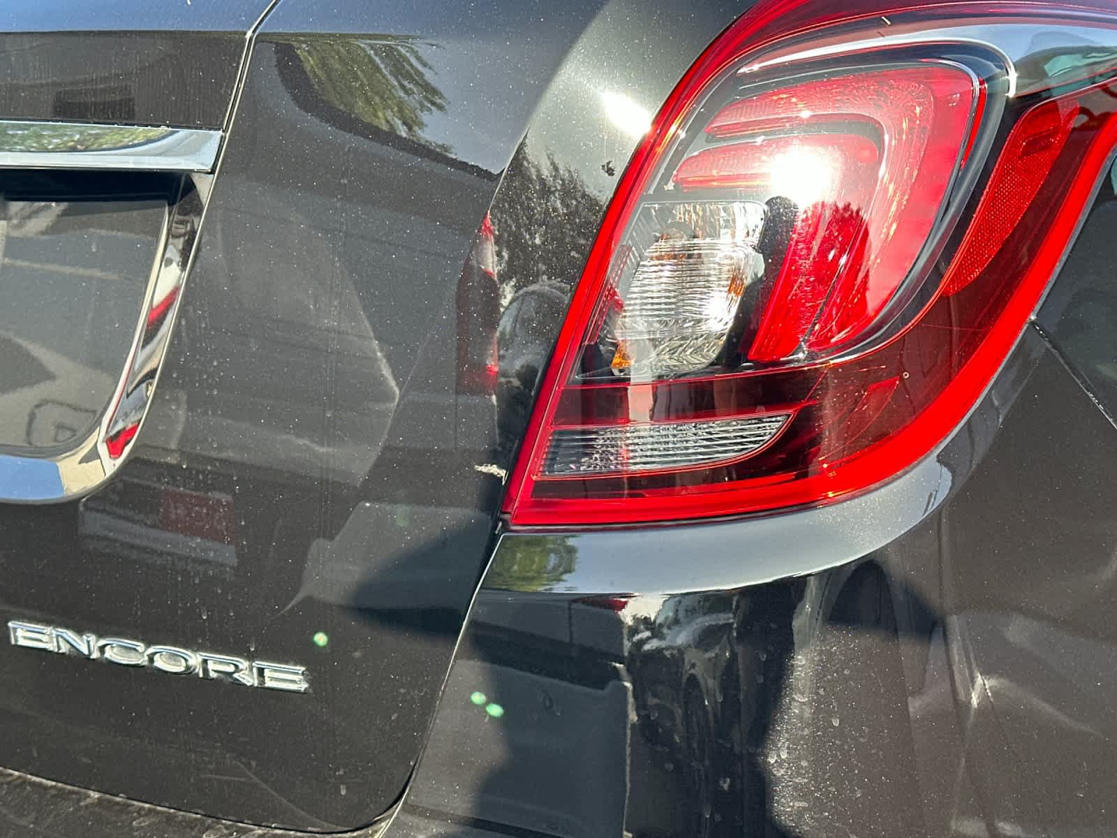 Used 2019 Buick Encore Preferred w/ Safety Package FWD image 8
