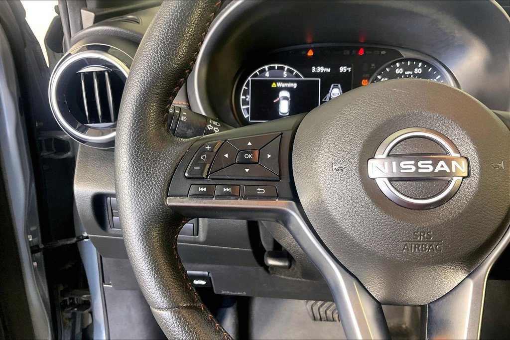 Used 2024 Nissan Kicks SR w/ SR Premium Package FWD image 22