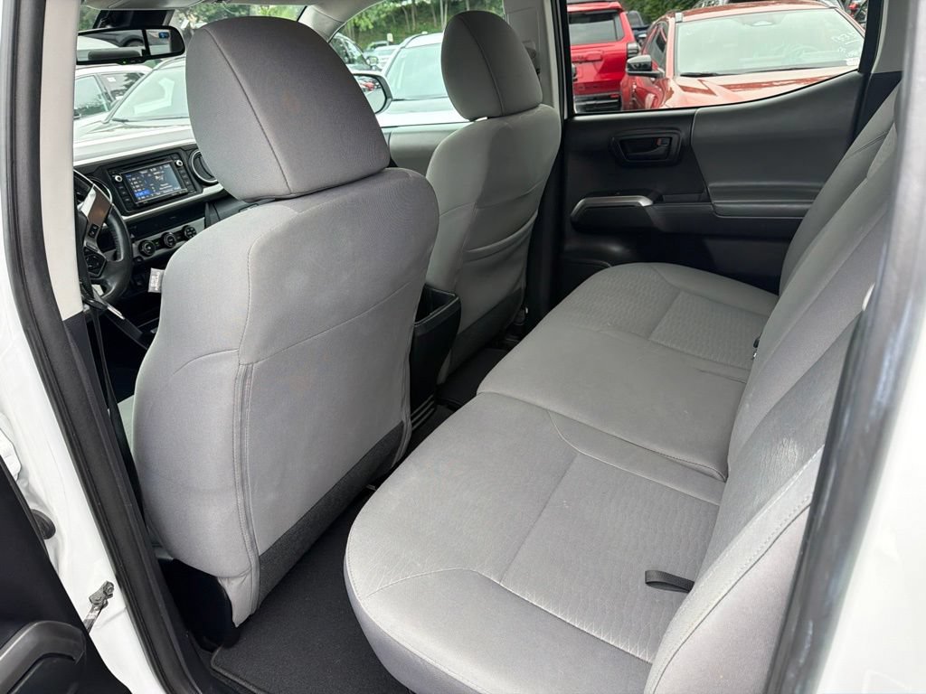 Used 2019 Toyota Tacoma SR5 AWD/4WD image 17