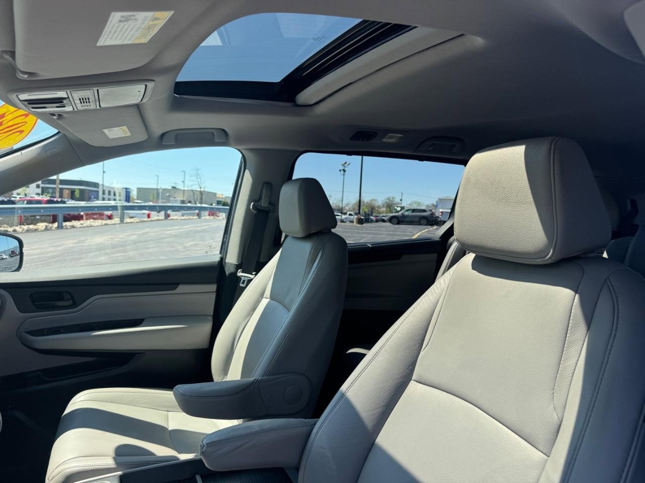 Used 2022 Honda Odyssey EX-L image 19