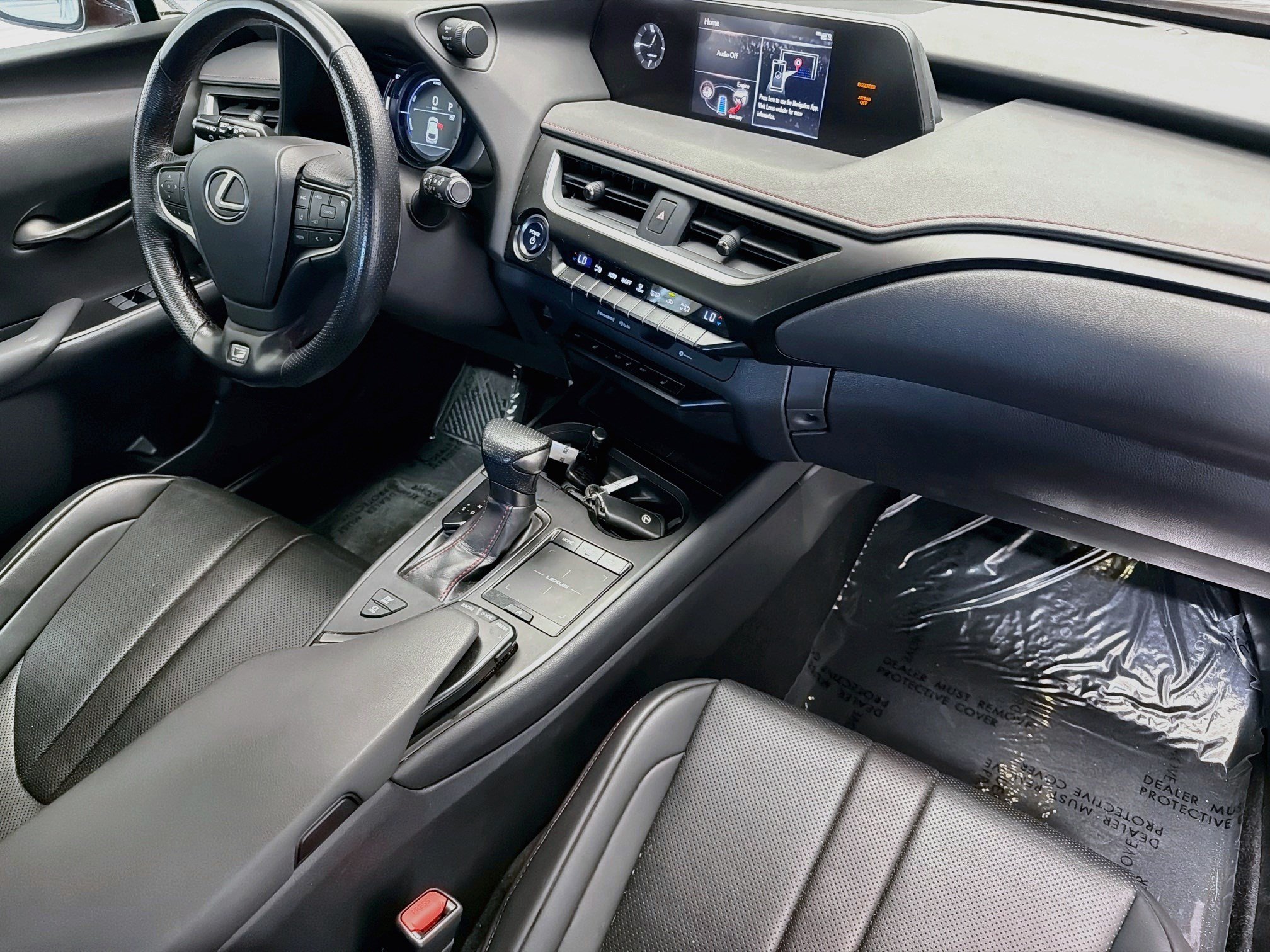 Used 2019 Lexus UX 250h F Sport AWD/4WD image 12