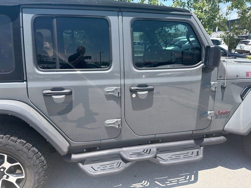 Used 2021 Jeep Wrangler Unlimited Rubicon AWD/4WD image 5