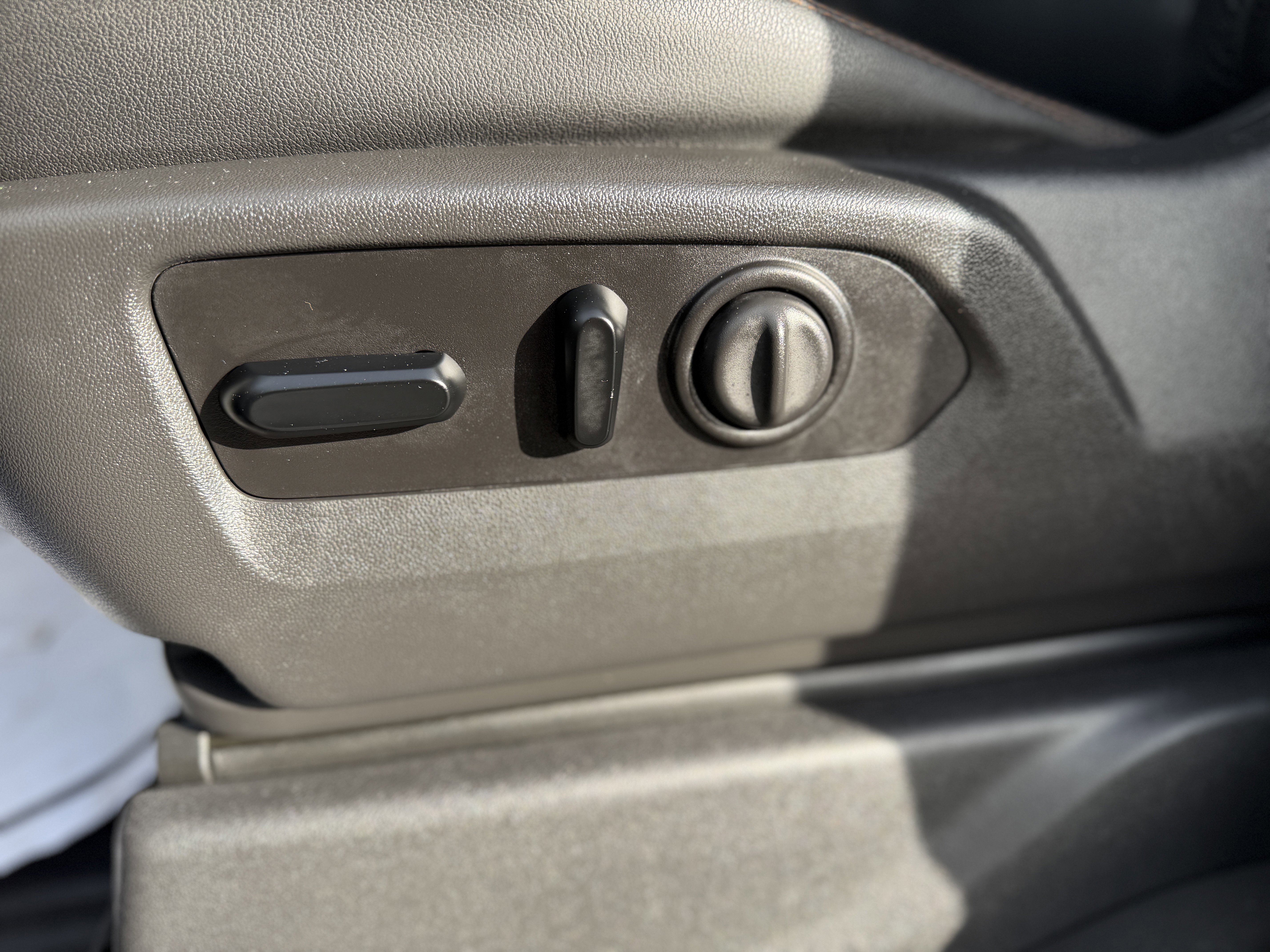 Used 2021 GMC Sierra 2500 AT4 w/ AT4 Premium Plus Package image 44