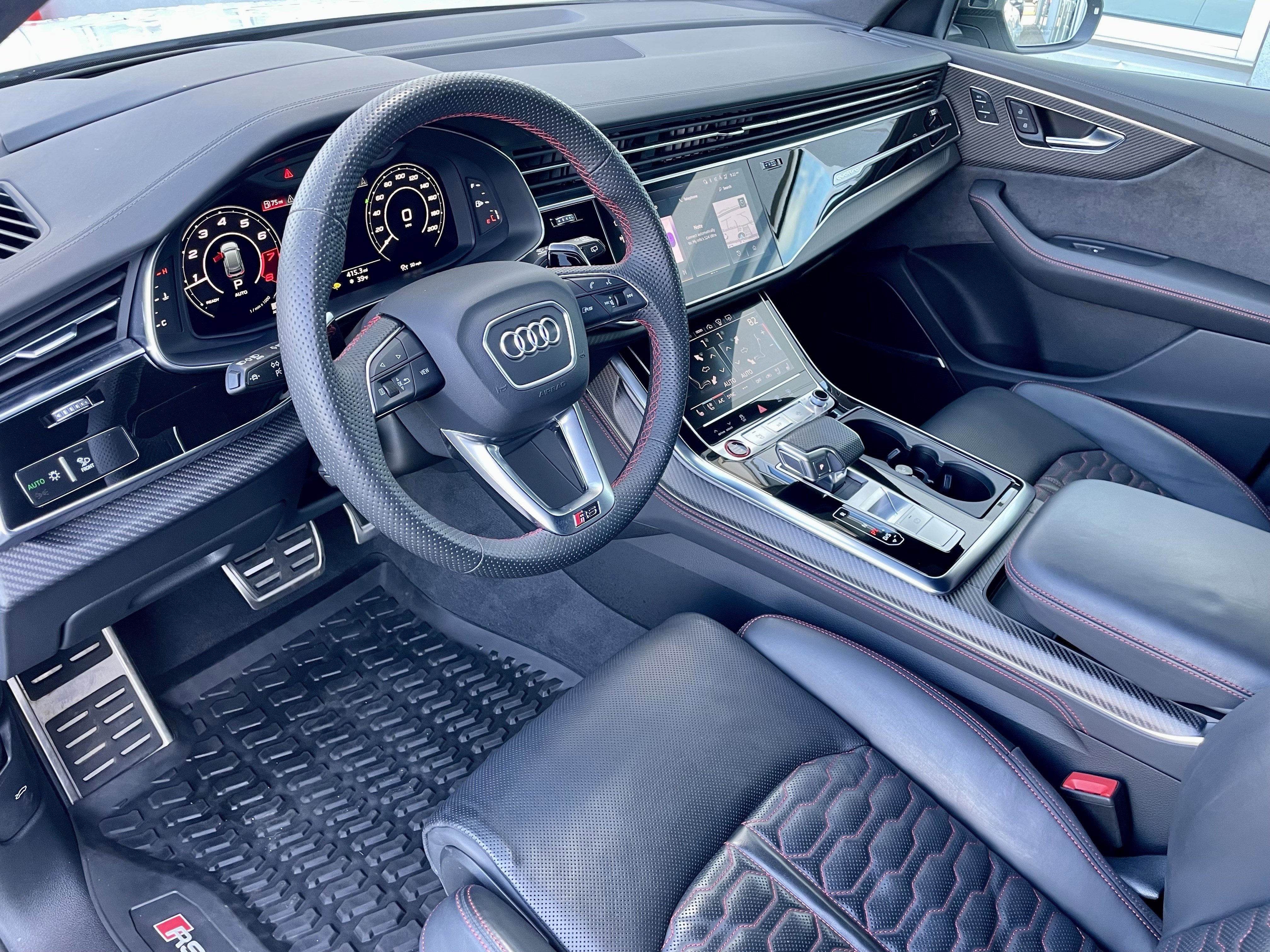 Used 2024 Audi RS Q8 4.0T image 13