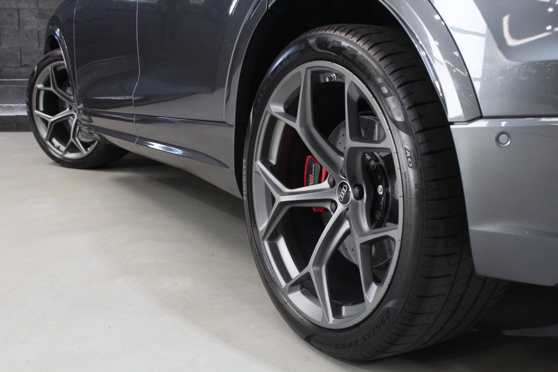 Used 2025 Audi RS Q8 performance AWD/4WD image 21