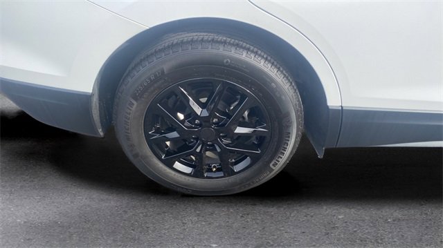 Used 2023 Chevrolet Equinox LS w/ LS Convenience Package image 19