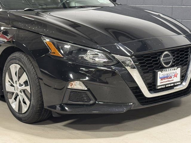 Used 2022 Nissan Altima 2.5 S FWD image 3