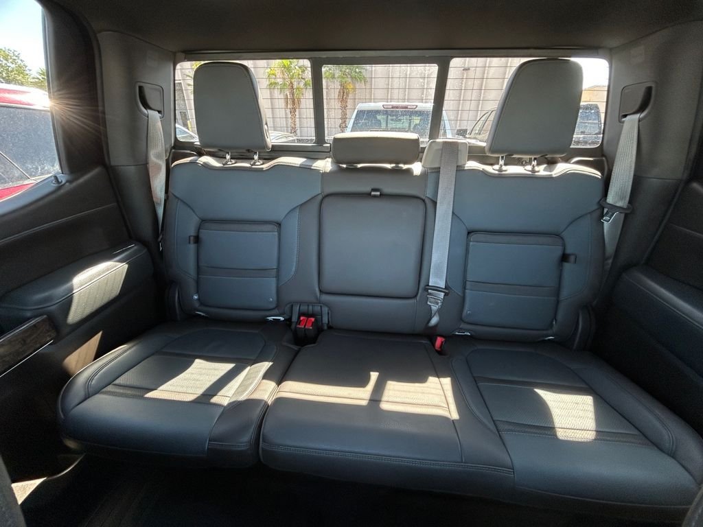 Used 2020 GMC Sierra 1500 Denali w/ Denali Premium Package AWD/4WD image 19