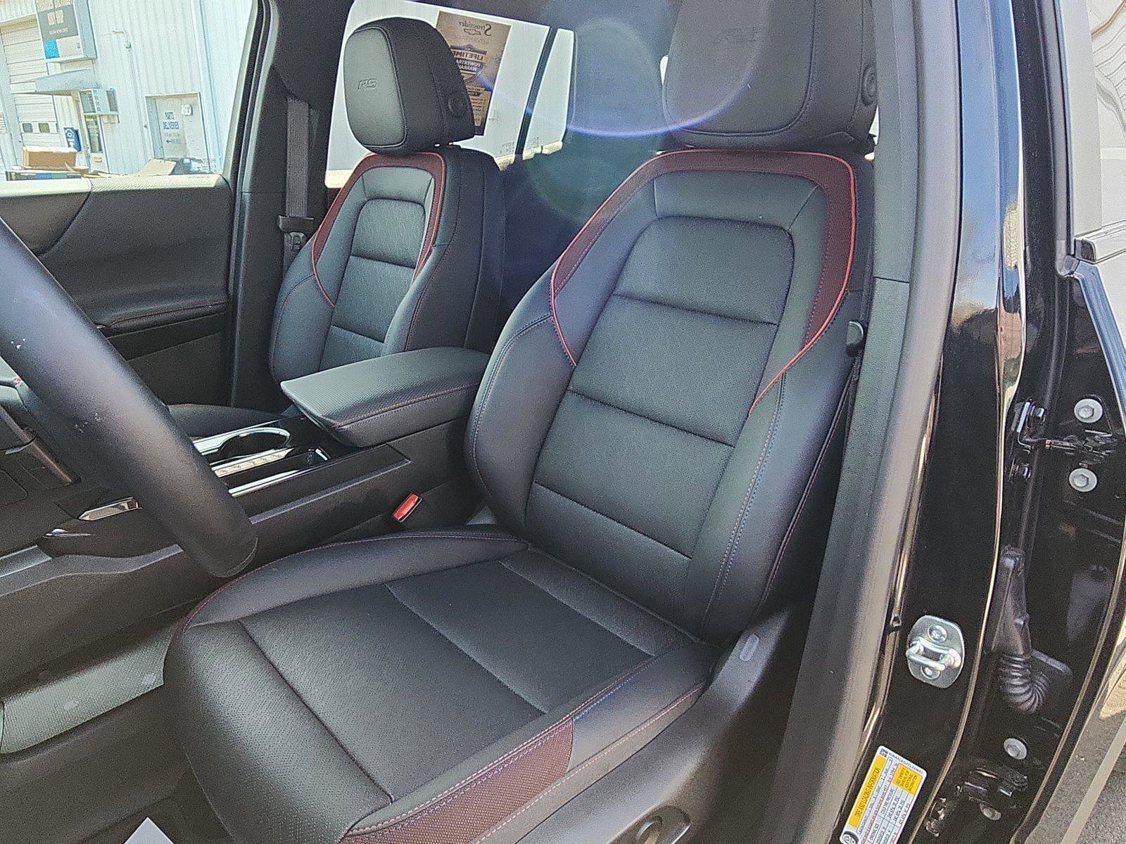 New 2026 Chevrolet Equinox RS w/ LPO, Floor Liner Package image 21