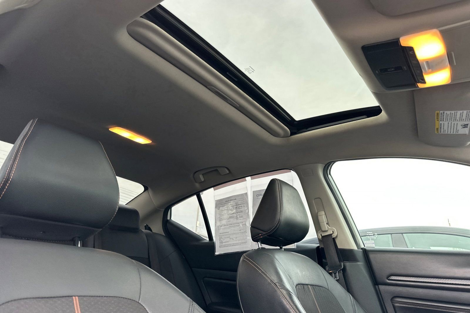 Used 2020 Nissan Altima 2.5 SR w/ Premium Package image 16