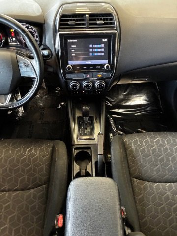 Used 2024 Mitsubishi Outlander Sport AWD image 25