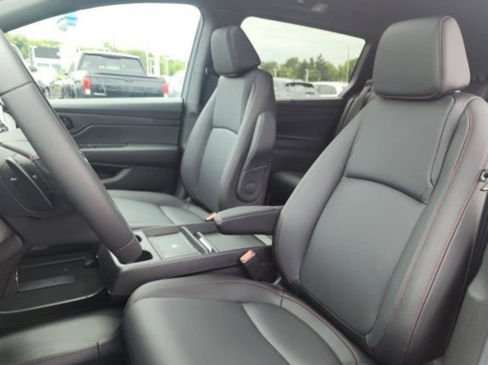 New 2026 Honda Odyssey Sport-L image 18