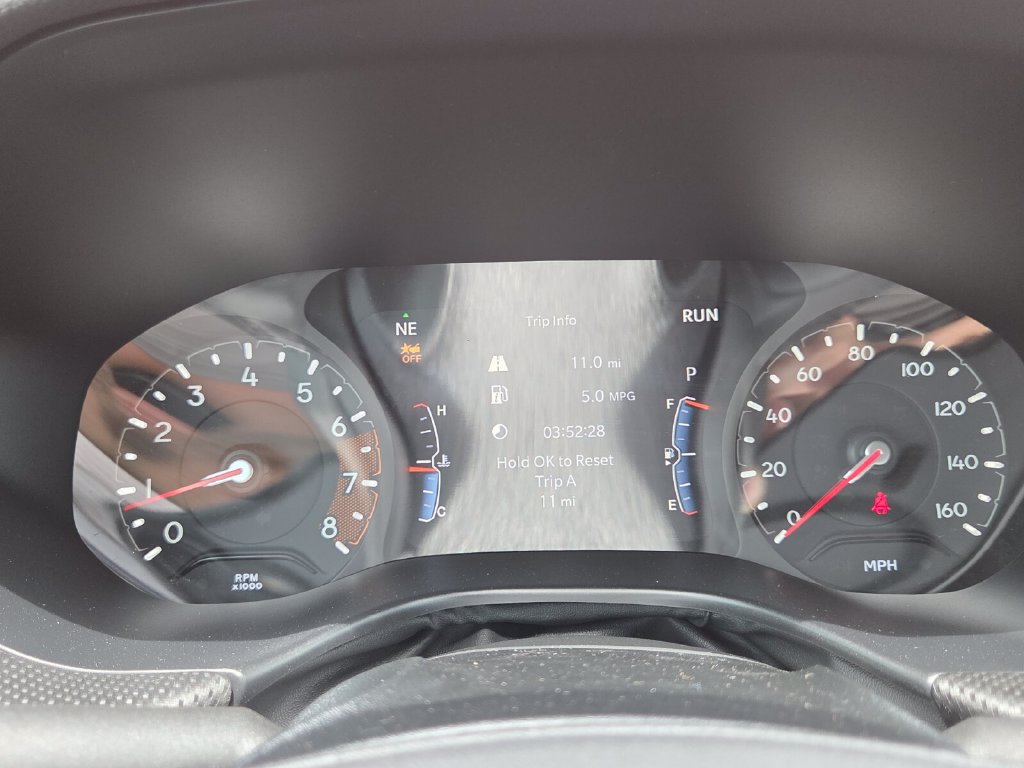 New 2026 Jeep Compass Latitude AWD/4WD image 34