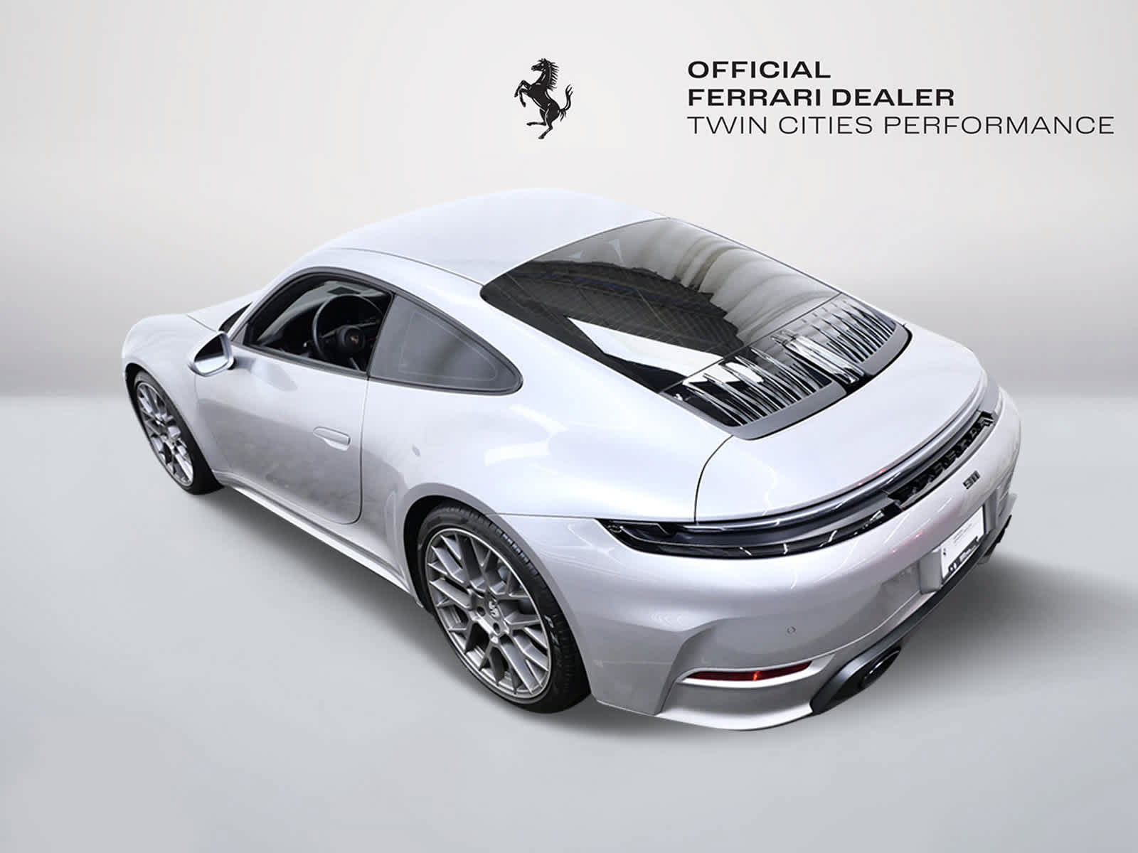 Used 2025 Porsche 911 Carrera RWD image 5