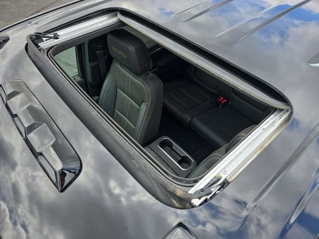 Certified 2024 Chevrolet Silverado 2500 High Country w/ High Country Premium Package image 19