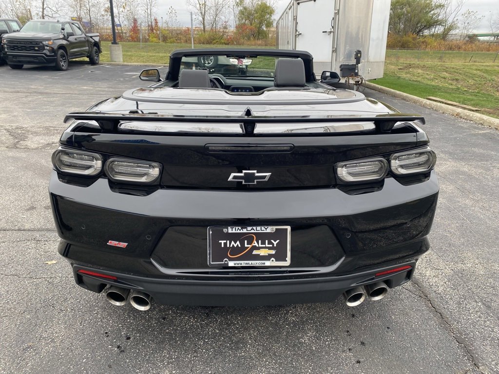 Used 2022 Chevrolet Camaro SS image 12