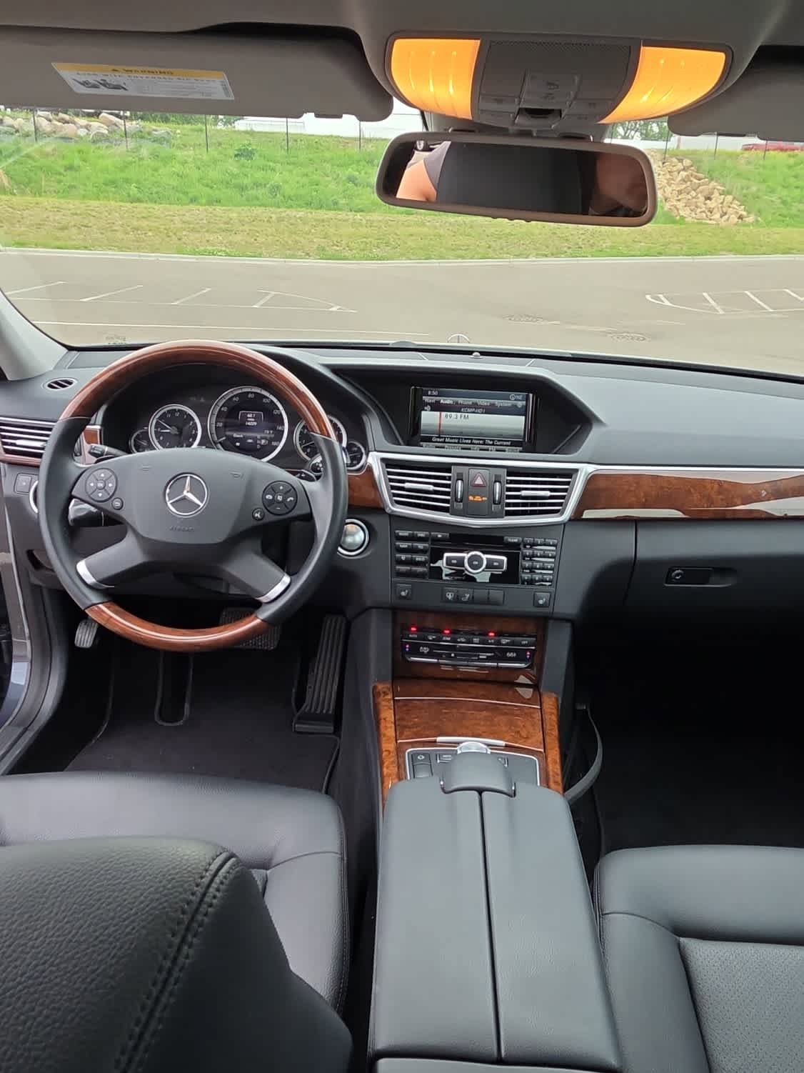 Used 2013 Mercedes-Benz E 350 4MATIC Sedan image 7