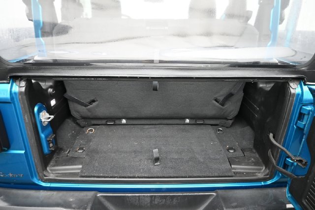 Used 2020 Jeep Wrangler Sport AWD/4WD image 7