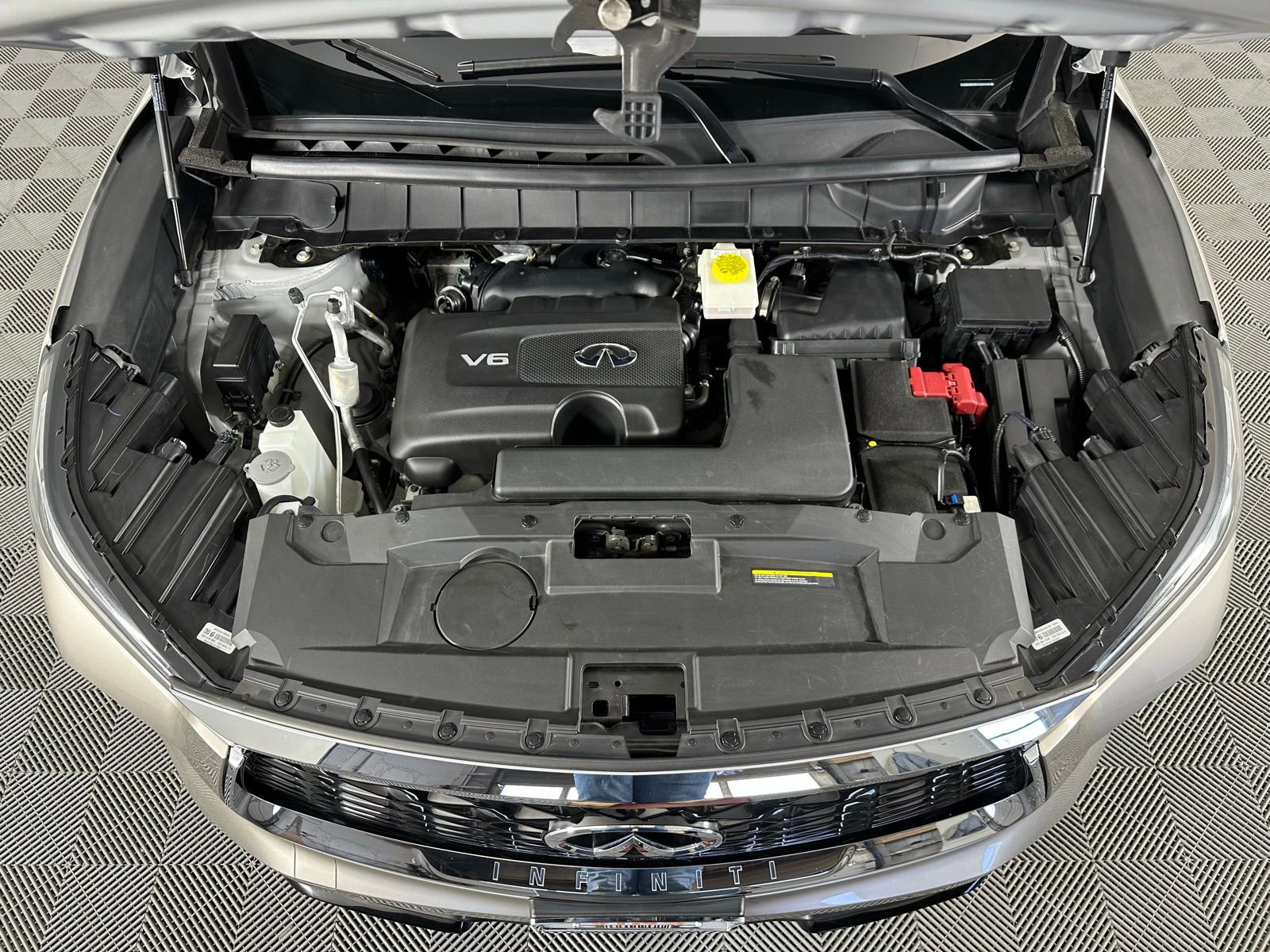 Used 2023 INFINITI QX60 Luxe w/ Cargo Package image 26