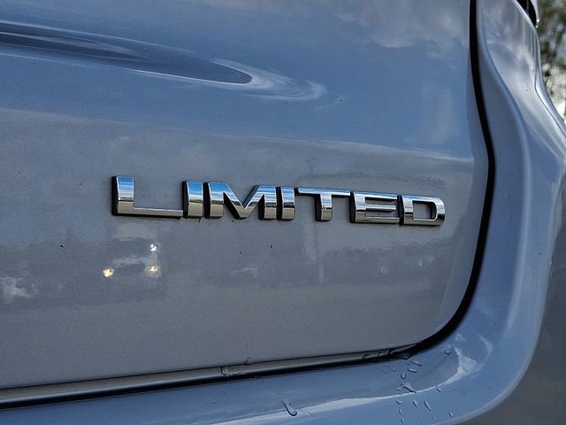Used 2025 Jeep Compass Limited AWD/4WD image 30